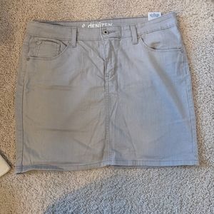 Woman's jean skirt